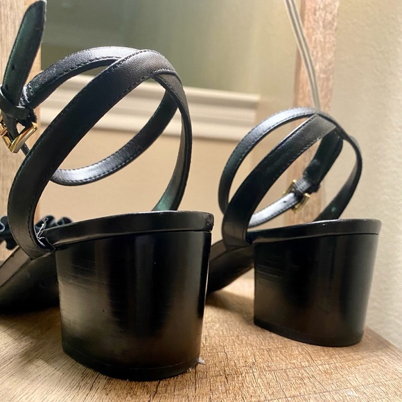 “Michael Kors” Classy Lady Sandals - Picture 3 of 6